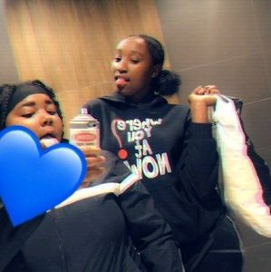 Meet your Posher, Deja